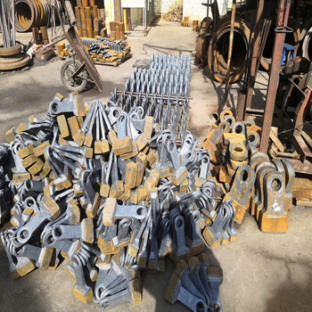 遵義仁懷安山巖錘式破碎機錘頭PC0910破碎機錘頭